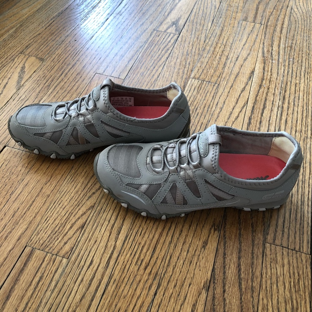 Skechers shoes